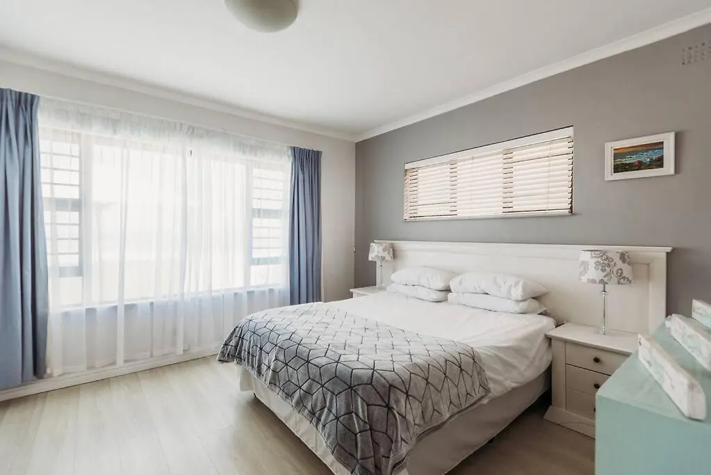 Beach Living Melkbosstrand ケープタウン 別荘